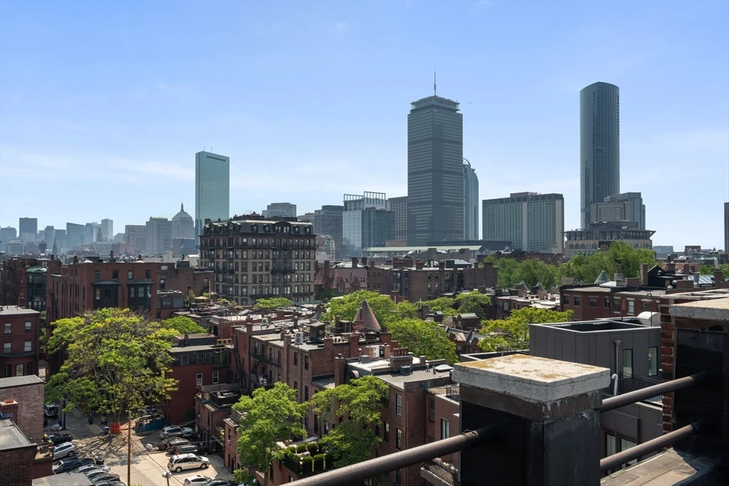 1 bed, 1 bath apartment for rent at 4 Charlesgate East Unit 103, Back Bay — photo 17 of 17