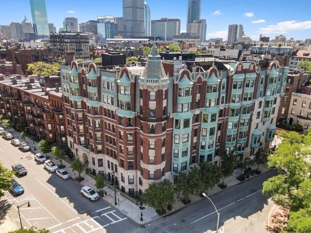 2 bed, 2 bath apartment for rent at 4 Charlesgate East Unit 605, Back Bay — photo 26 of 27