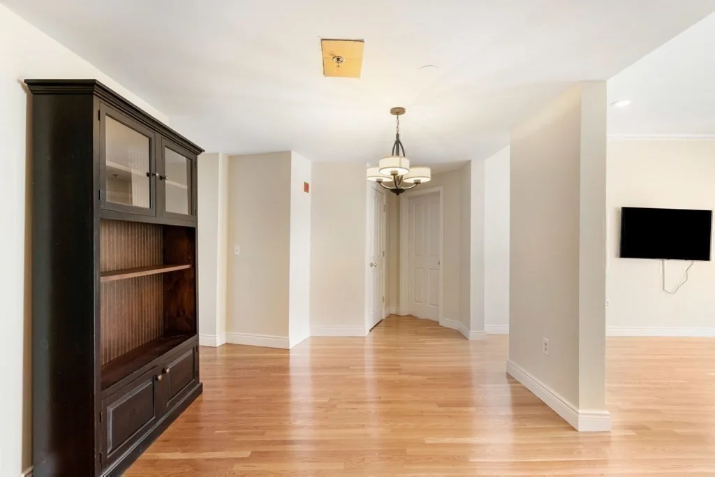 2 bed, 2 bath apartment for rent at 4 Charlesgate East Unit 605, Back Bay — photo 9 of 27