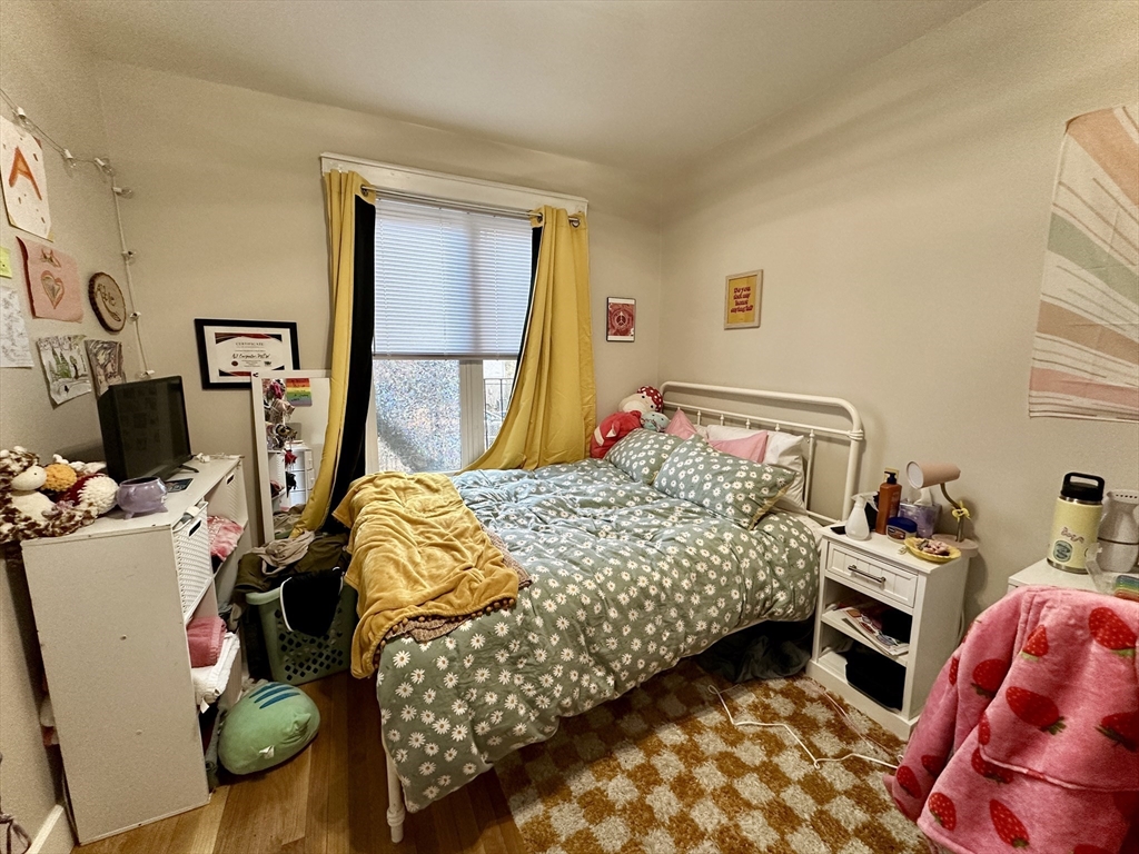 2 bed, 1 bath apartment for rent at 4 Chesterton St Unit 1, Boston — photo 3 of 6