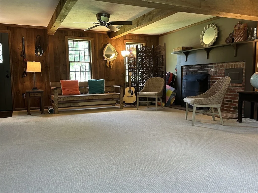 3 bed, 2 bath apartment for rent at 4 Chestnut St, Hopkinton — photo 6 of 20