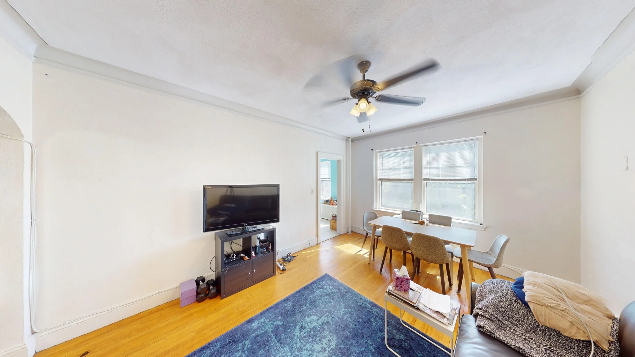1 bed, 1 bath apartment for rent at 4 Chiswick Rd Unit 27, Brighton — photo 1 of 11
