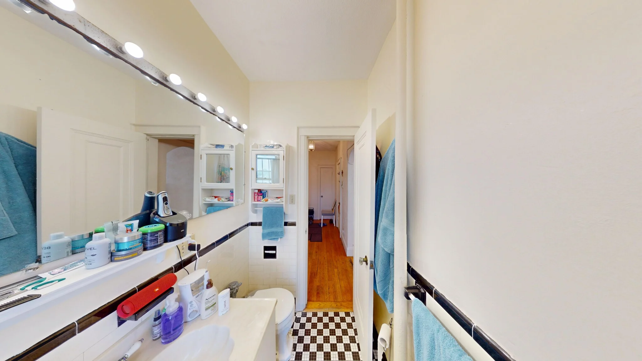 1 bed, 1 bath apartment for rent at 4 Chiswick Rd Unit 27, Brighton — photo 8 of 11