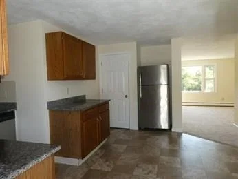2 bed, 1 bath apartment for rent at 4 Cicero Drive(55 Plus) Unit 3, Upper Four Corners — photo 10 of 33