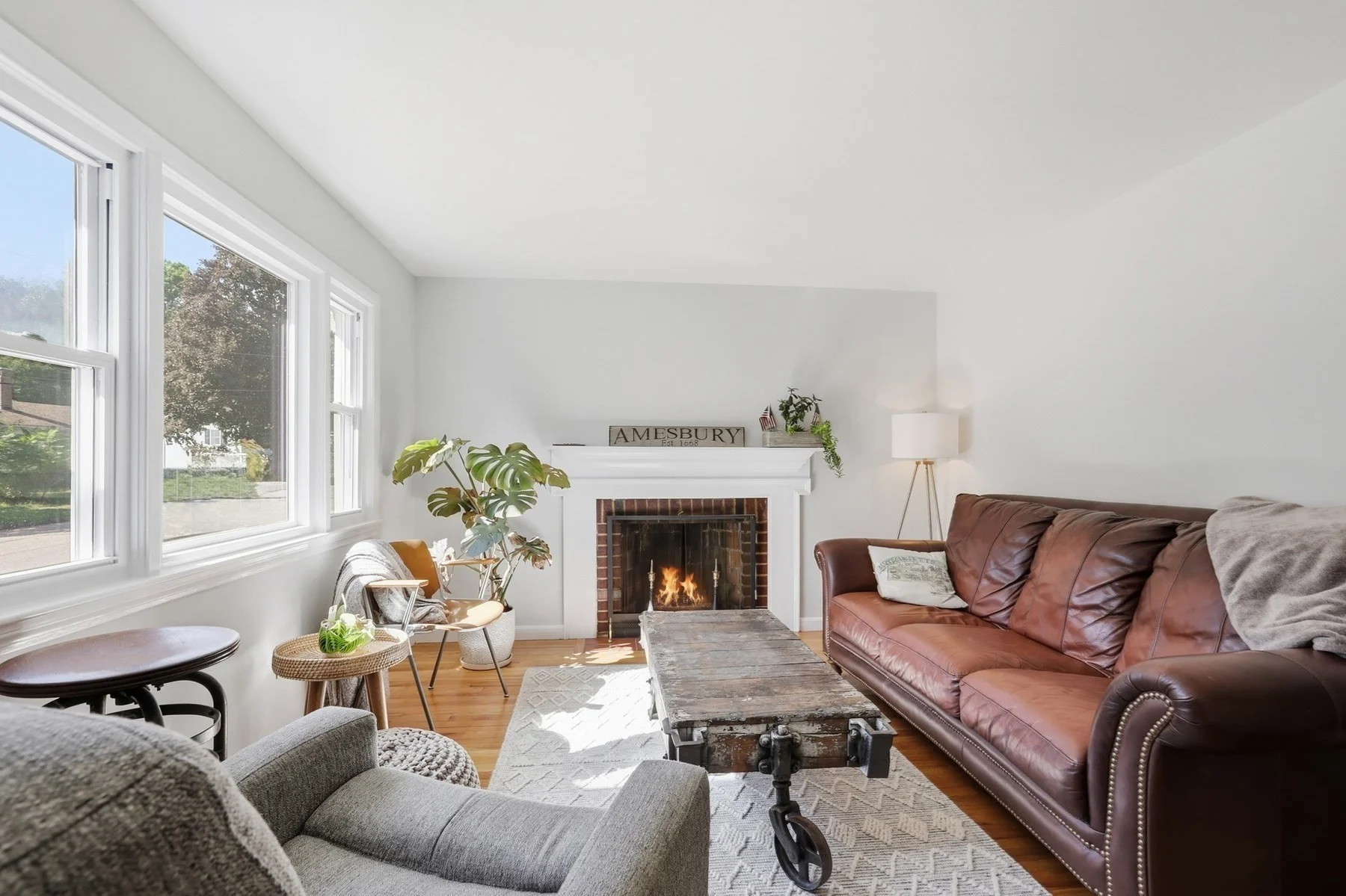 2 bed, 1 bath apartment for rent at 4 Claire, Amesbury — photo 4 of 12
