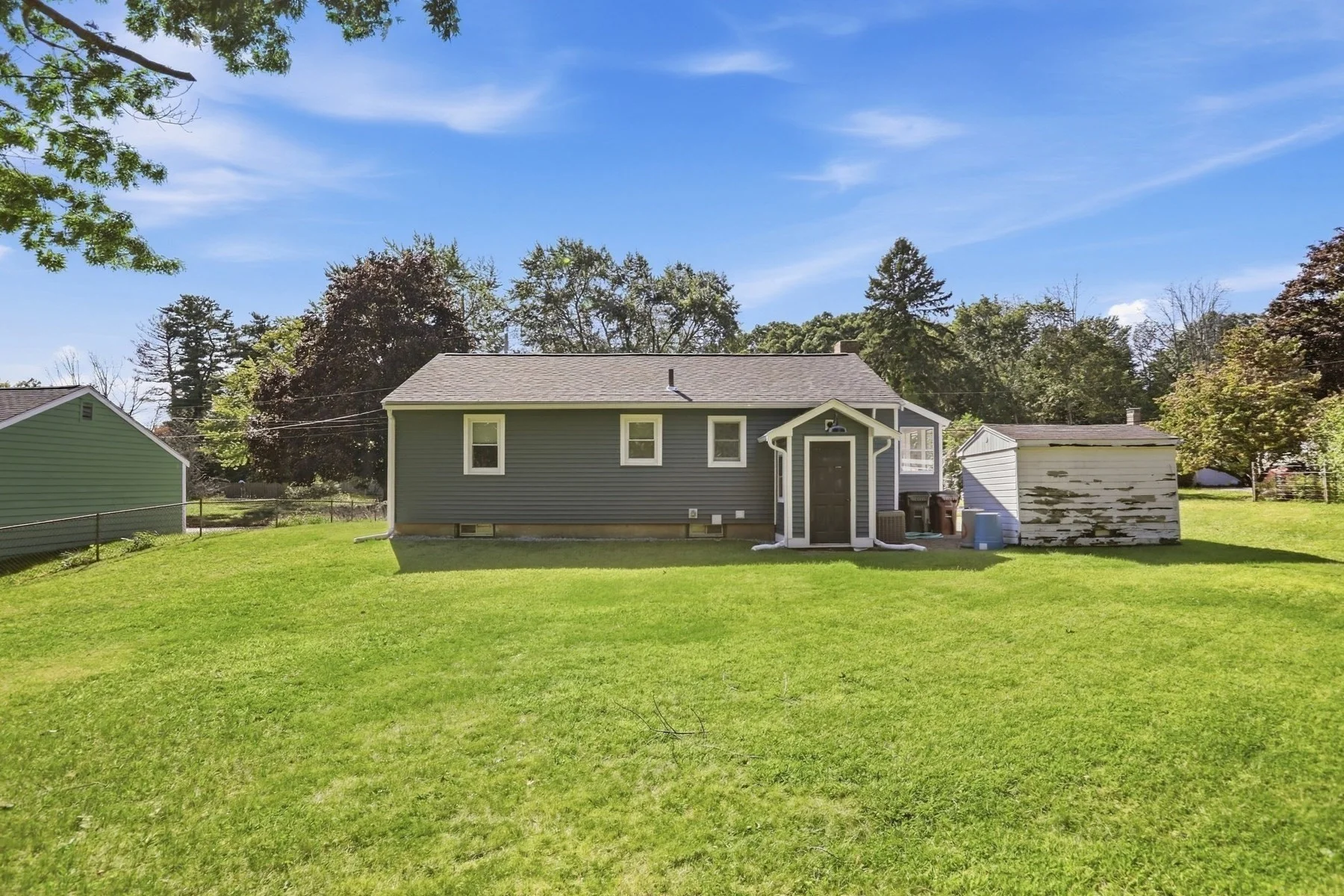 2 bed, 1 bath apartment for rent at 4 Claire, Amesbury — photo 11 of 12