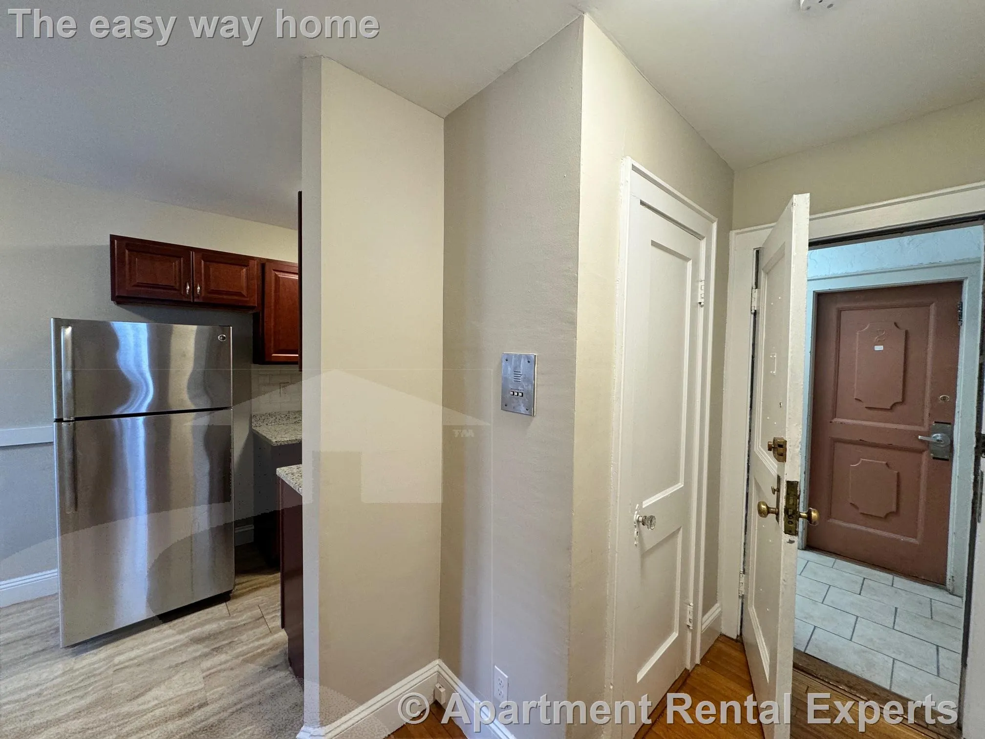1 bed, 1 bath apartment for rent at 4 Cogswell Ave Unit 1, Porter Square — photo 3 of 9