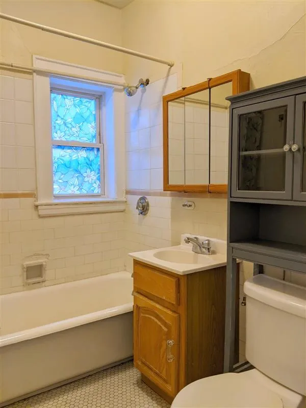 1 bed, 1 bath apartment for rent at 4 Cogswell Ave Unit 31, North Cambridge — photo 12 of 20