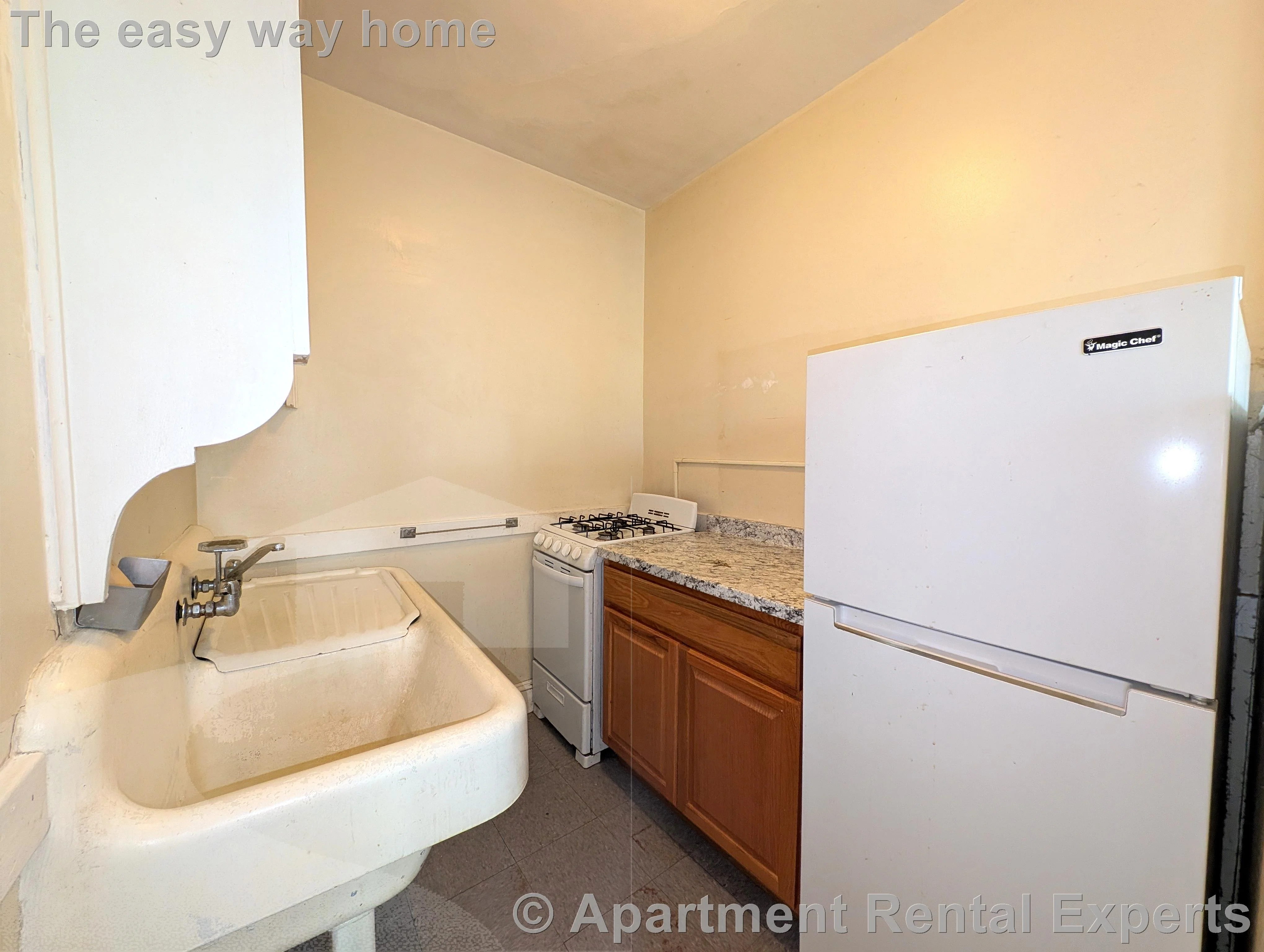 Studio bed, 1 bath apartment for rent at 4 Cogswell Ave Unit 34, Porter Square — photo 5 of 12