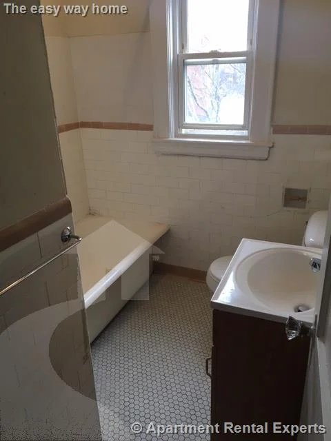 Studio bed, 1 bath apartment for rent at 4 Cogswell Ave Unit 45, North Cambridge — photo 6 of 7