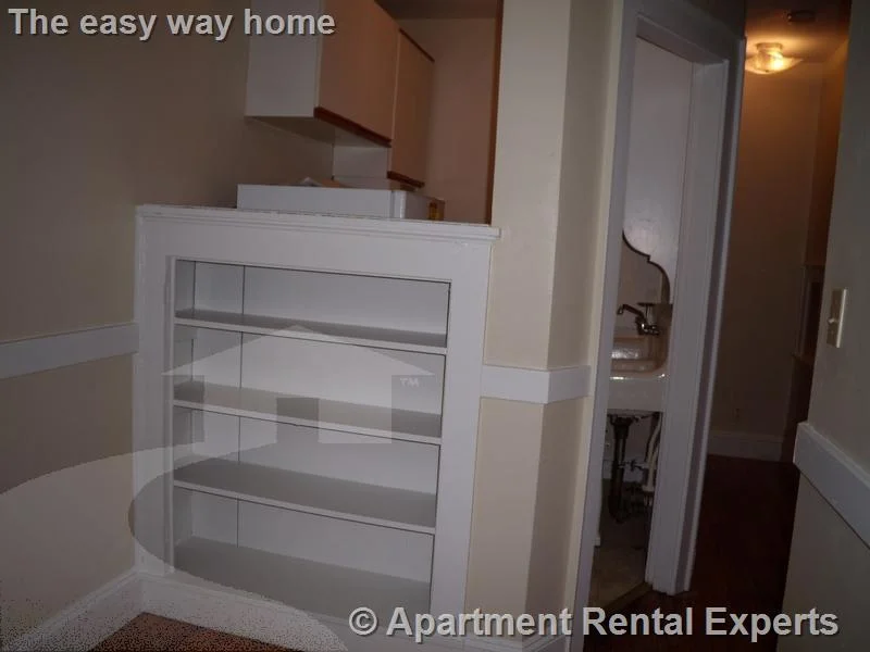 Studio bed, 1 bath apartment for rent at 4 Cogswell Ave Unit 7, North Cambridge — photo 4 of 9