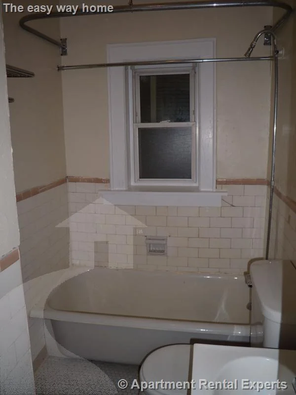 Studio bed, 1 bath apartment for rent at 4 Cogswell Ave Unit 7, North Cambridge — photo 7 of 9