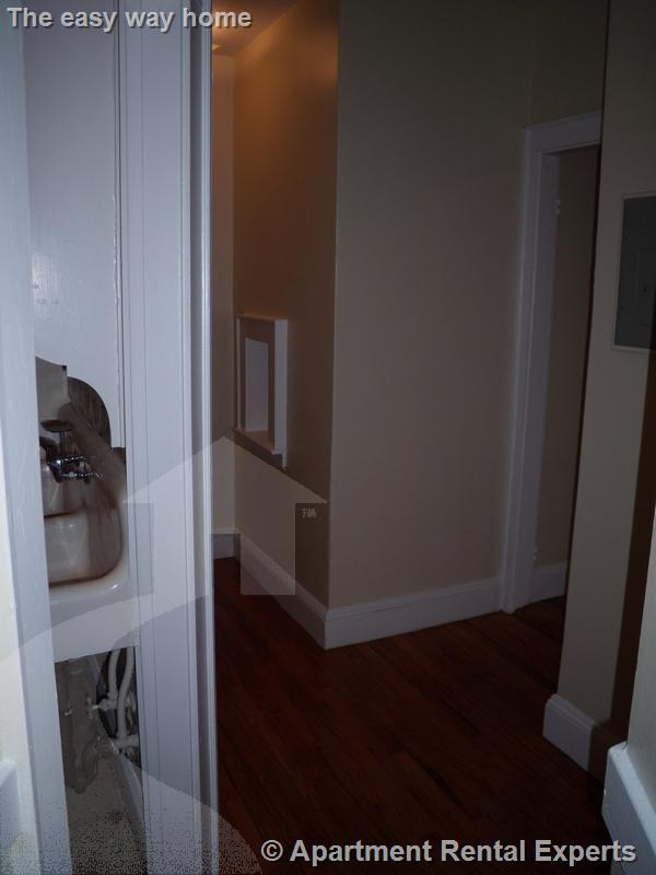 Studio bed, 1 bath apartment for rent at 4 Cogswell Ave Unit 7, Porter Square — photo 9 of 9