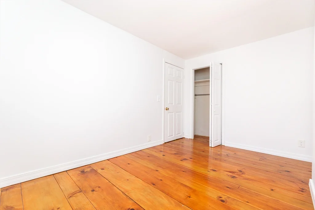 2 bed, 1 bath apartment for rent at 4 Cogswell Pl Unit 0, North Cambridge — photo 6 of 29