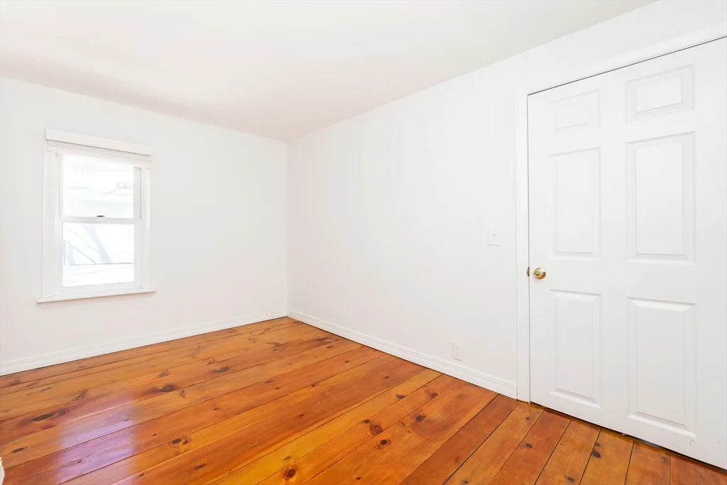 2 bed, 1 bath apartment for rent at 4 Cogswell Pl Unit 0, North Cambridge — photo 4 of 29