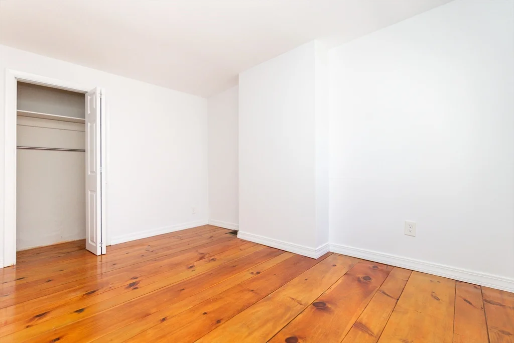 2 bed, 1 bath apartment for rent at 4 Cogswell Pl Unit 0, North Cambridge — photo 5 of 29