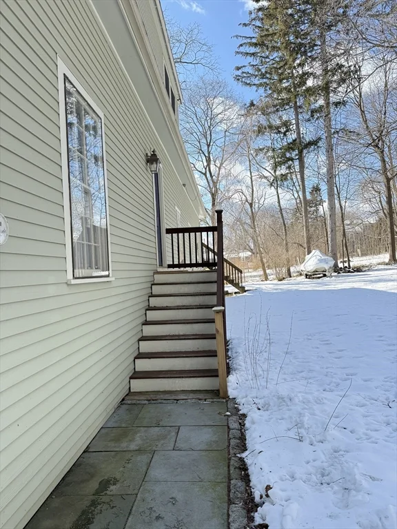 1 bed, 1 bath apartment for rent at 4 Cogswell St Unit 1, Ipswich — photo 12 of 12