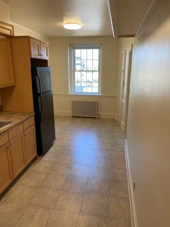 1 bed, 1 bath apartment for rent at 4 Columbian St Unit 10, Columbian Square — photo 12 of 16