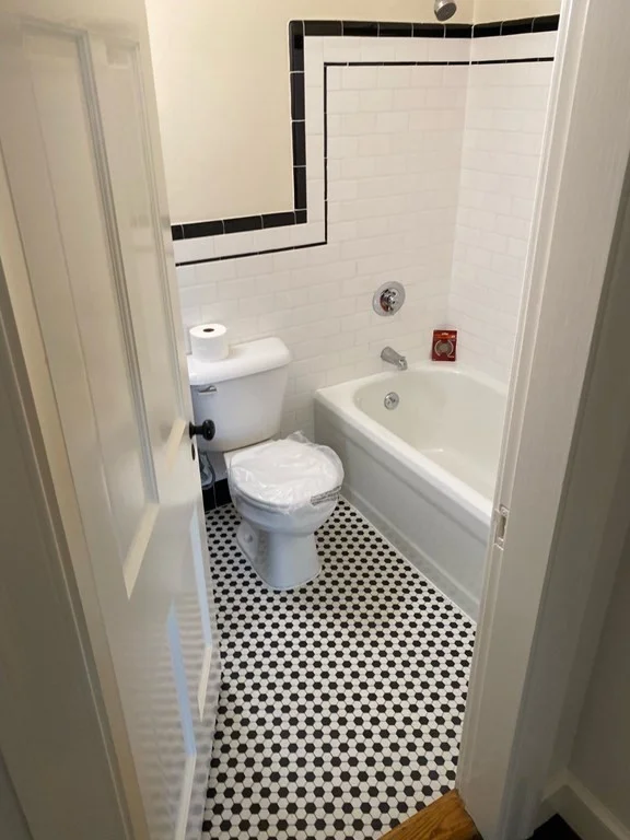1 bed, 1 bath apartment for rent at 4 Columbian St Unit 6, Weymouth — photo 3 of 12
