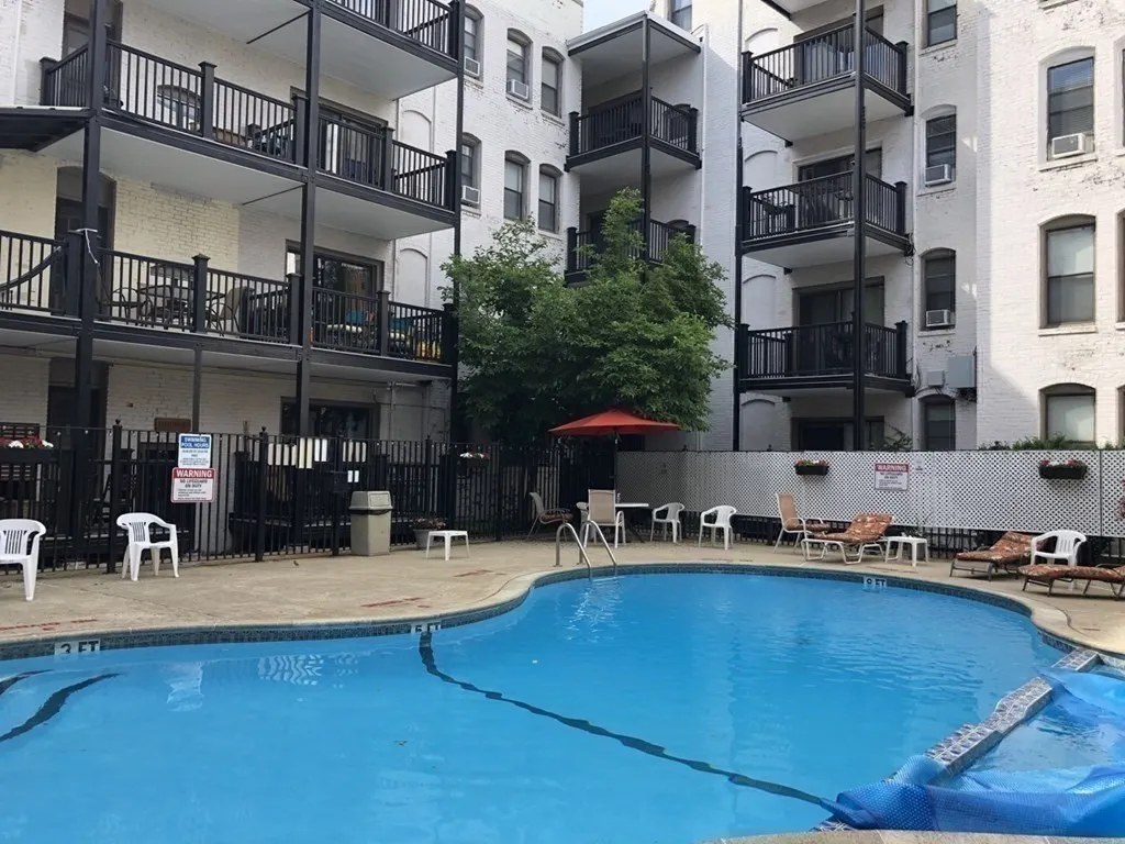 1 bed, 1 bath apartment for rent at 4 Commonwealth Ct Unit 17, Brighton — photo 2 of 10