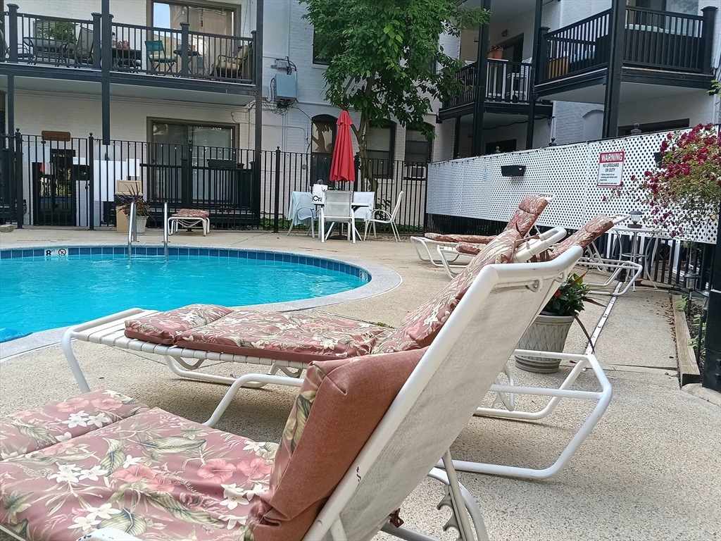 1 bed, 1 bath apartment for rent at 4 Commonwealth Ct Unit 7, Brighton — photo 13 of 15
