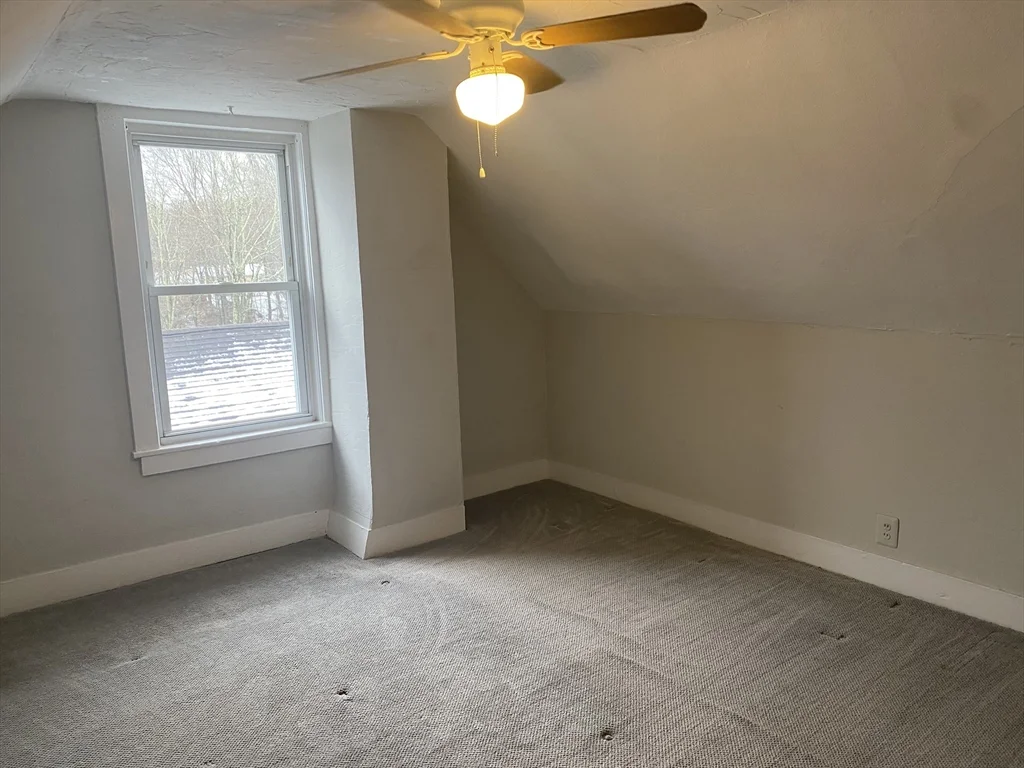 2 bed, 1 bath apartment for rent at 4 Coral Unit 3, Millbury — photo 8 of 9