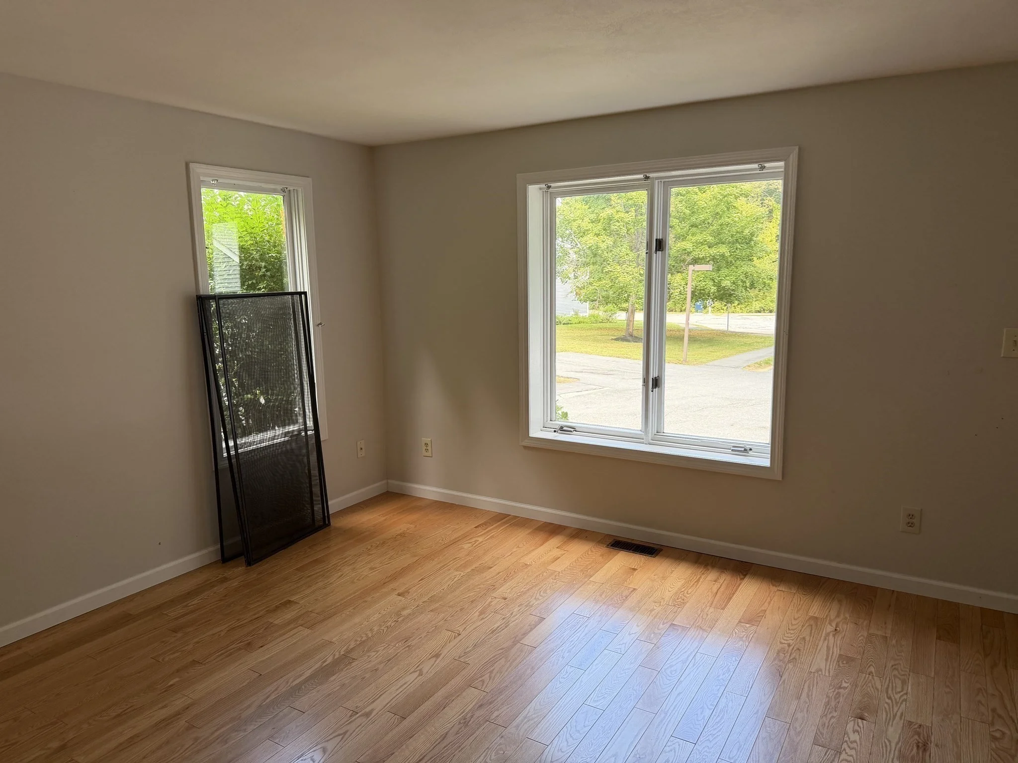 2 bed, 1 bath apartment for rent at 4 Country Hollow Ln Unit 4, Zip 01832 — photo 3 of 18