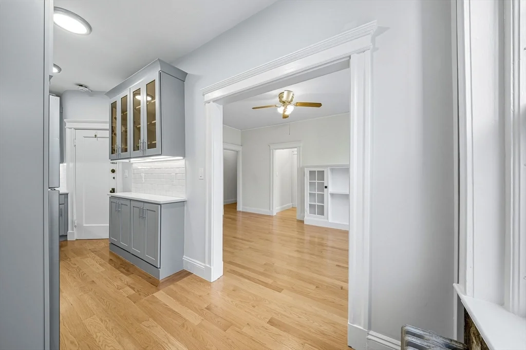 1 bed, 1 bath apartment for rent at 4 Crawford St Unit U4, Mid Cambridge — photo 8 of 22