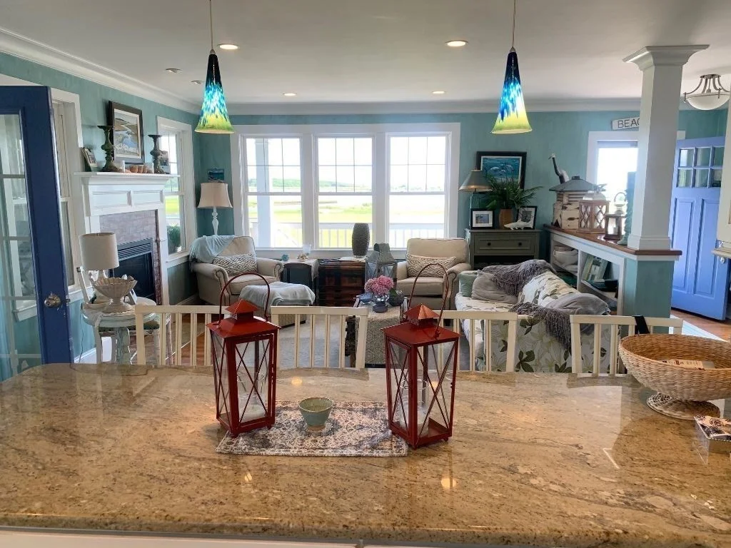 3 bed, 2 bath apartment for rent at 4 Creek St Unit 4, Mattapoisett — photo 3 of 17