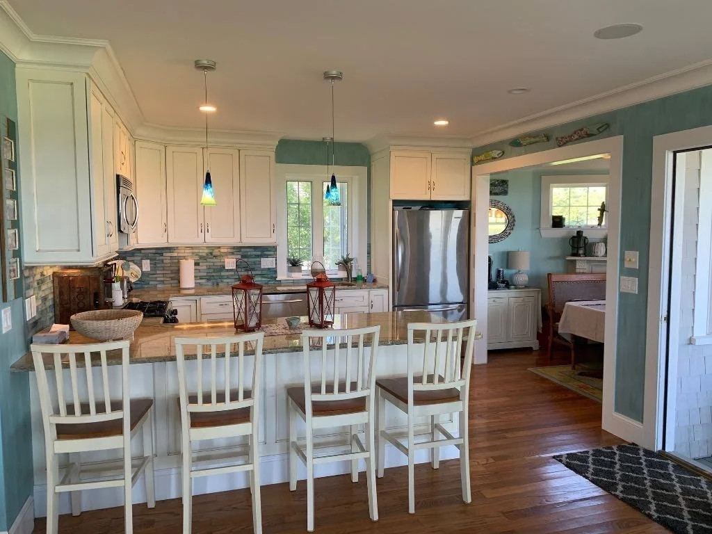 3 bed, 2 bath apartment for rent at 4 Creek St Unit 4, Mattapoisett — photo 2 of 17