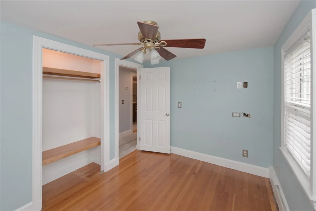3 bed, 1 bath apartment for rent at 4 Cunniff Ave, Milford — photo 14 of 25