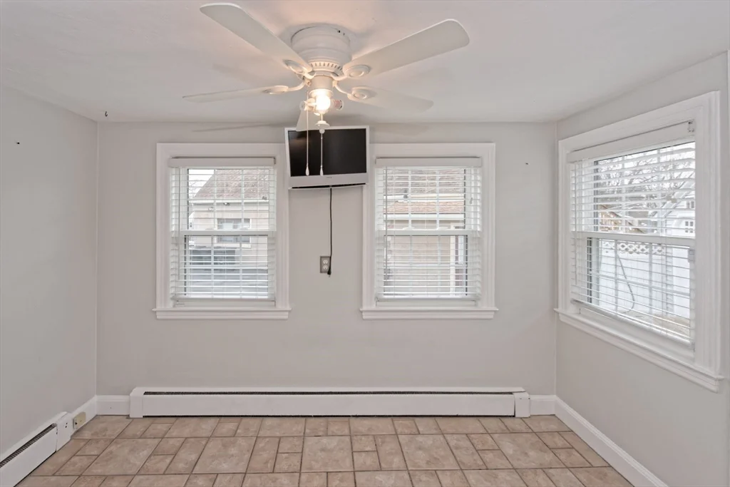 3 bed, 1 bath apartment for rent at 4 Cunniff Ave, Milford — photo 9 of 25