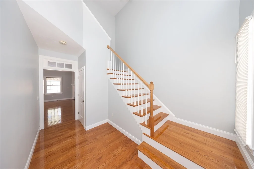 3 bed, 2 bath apartment for rent at 4 Cyrus Way Unit 4, Northborough — photo 4 of 36