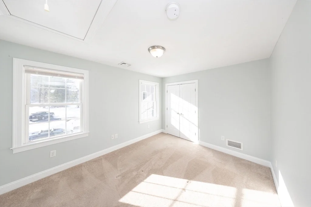 3 bed, 2 bath apartment for rent at 4 Cyrus Way Unit 4, Northborough — photo 18 of 36