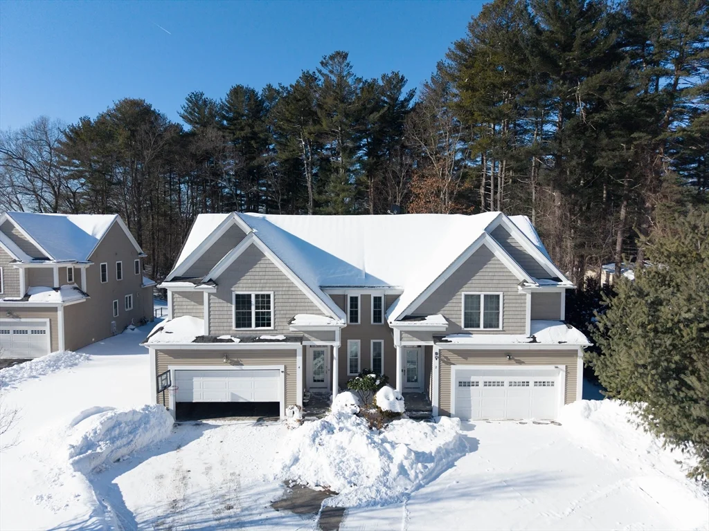 3 bed, 2 bath apartment for rent at 4 Cyrus Way Unit 4, Northborough — photo 2 of 36