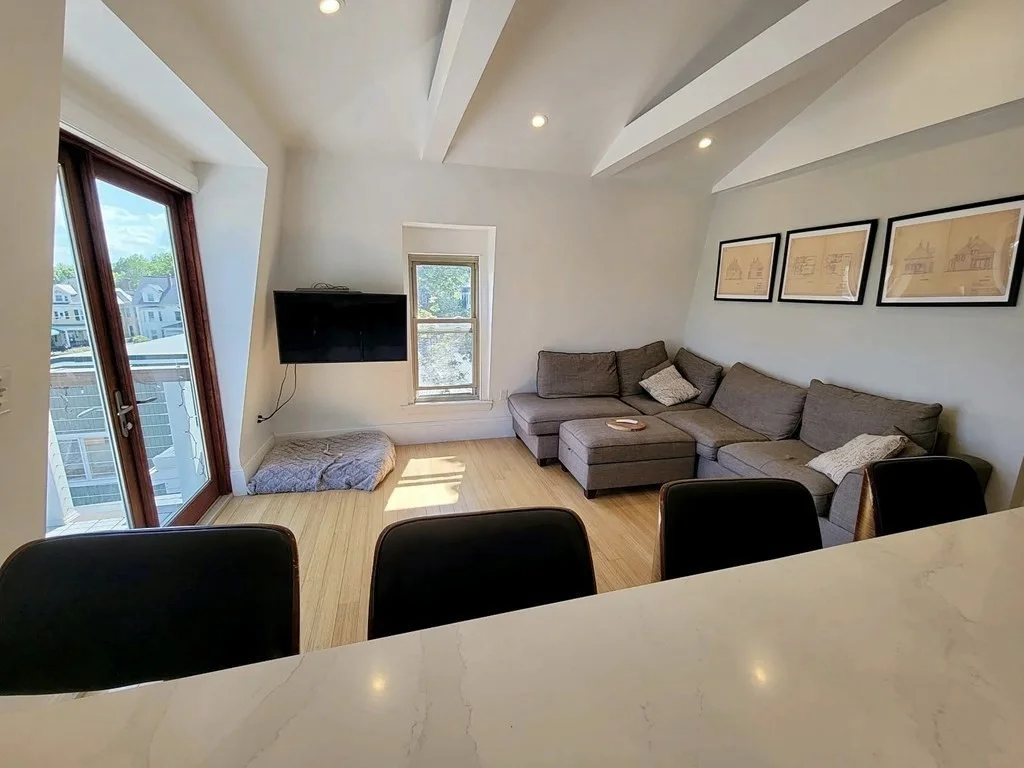 1 bed, 1 bath apartment for rent at 4 Day St Unit 3, North Cambridge — photo 4 of 9