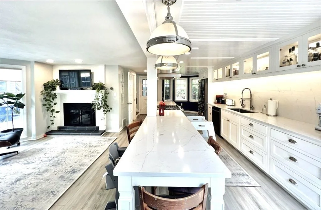 2 bed, 2 bath apartment for rent at 4 Day St Unit 4, North Cambridge — photo 5 of 24
