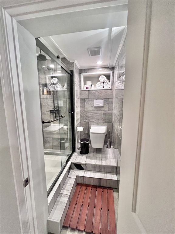 2 bed, 2 bath apartment for rent at 4 Day St Unit 4R, North Cambridge — photo 20 of 25