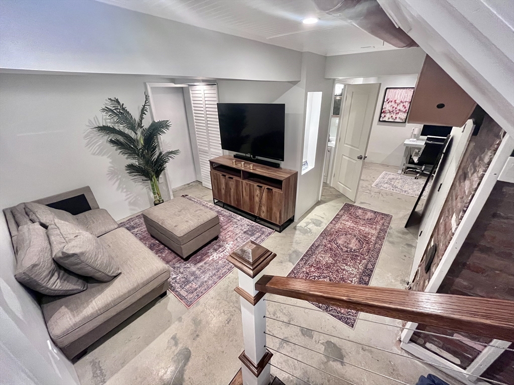2 bed, 2 bath apartment for rent at 4 Day St Unit 4R, North Cambridge — photo 17 of 25