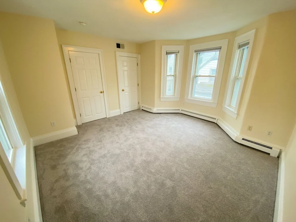 2 bed, 1 bath apartment for rent at 4 Dean Way Unit 0, South Boston — photo 13 of 17
