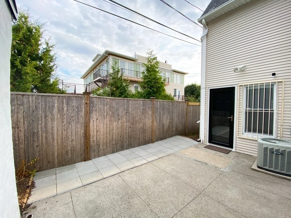 2 bed, 1 bath apartment for rent at 4 Dean Way Unit 4, South Boston — photo 17 of 17