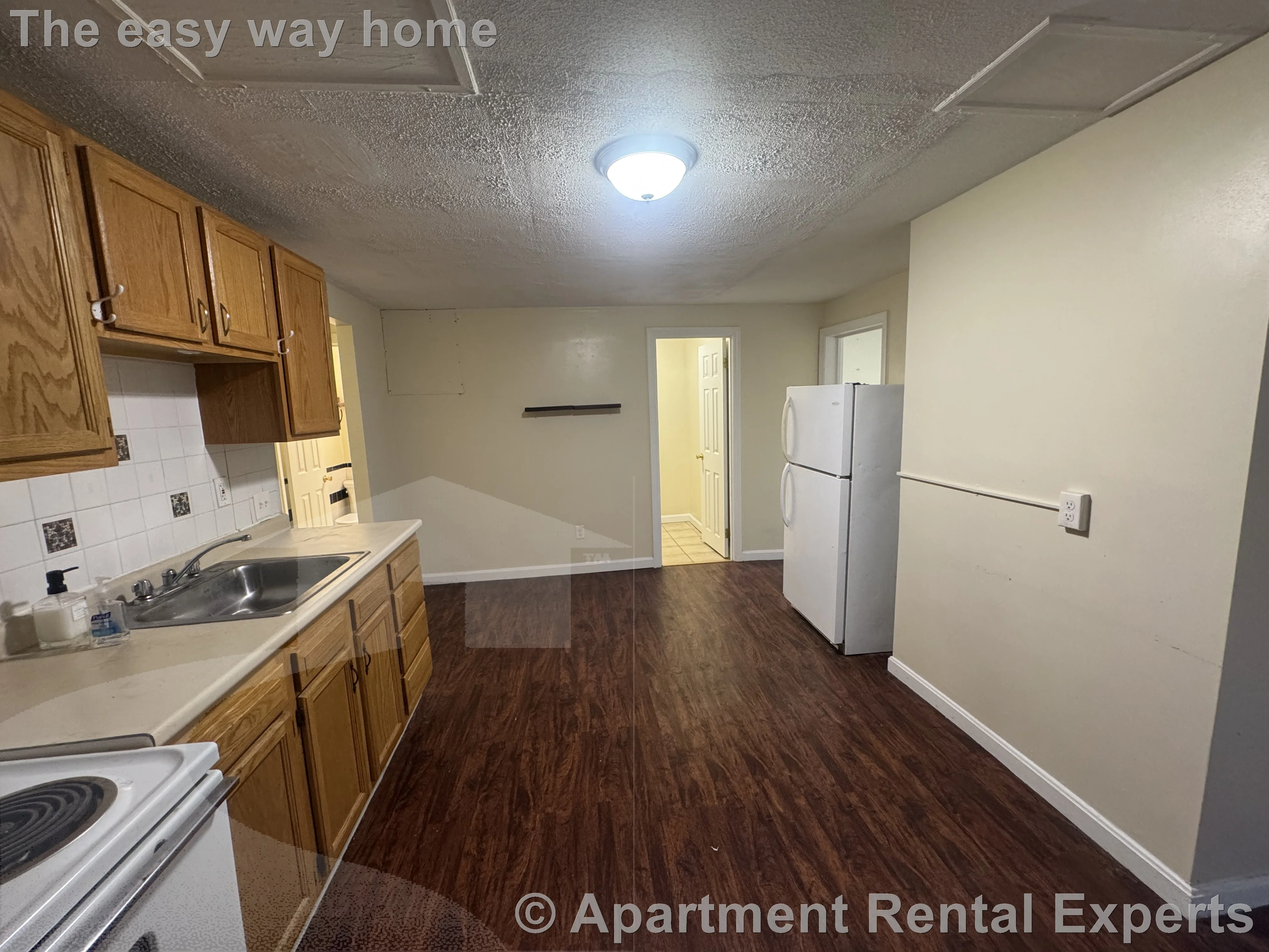 3 bed, 1 bath apartment for rent at 4 Douglass St Unit 1, Central Square