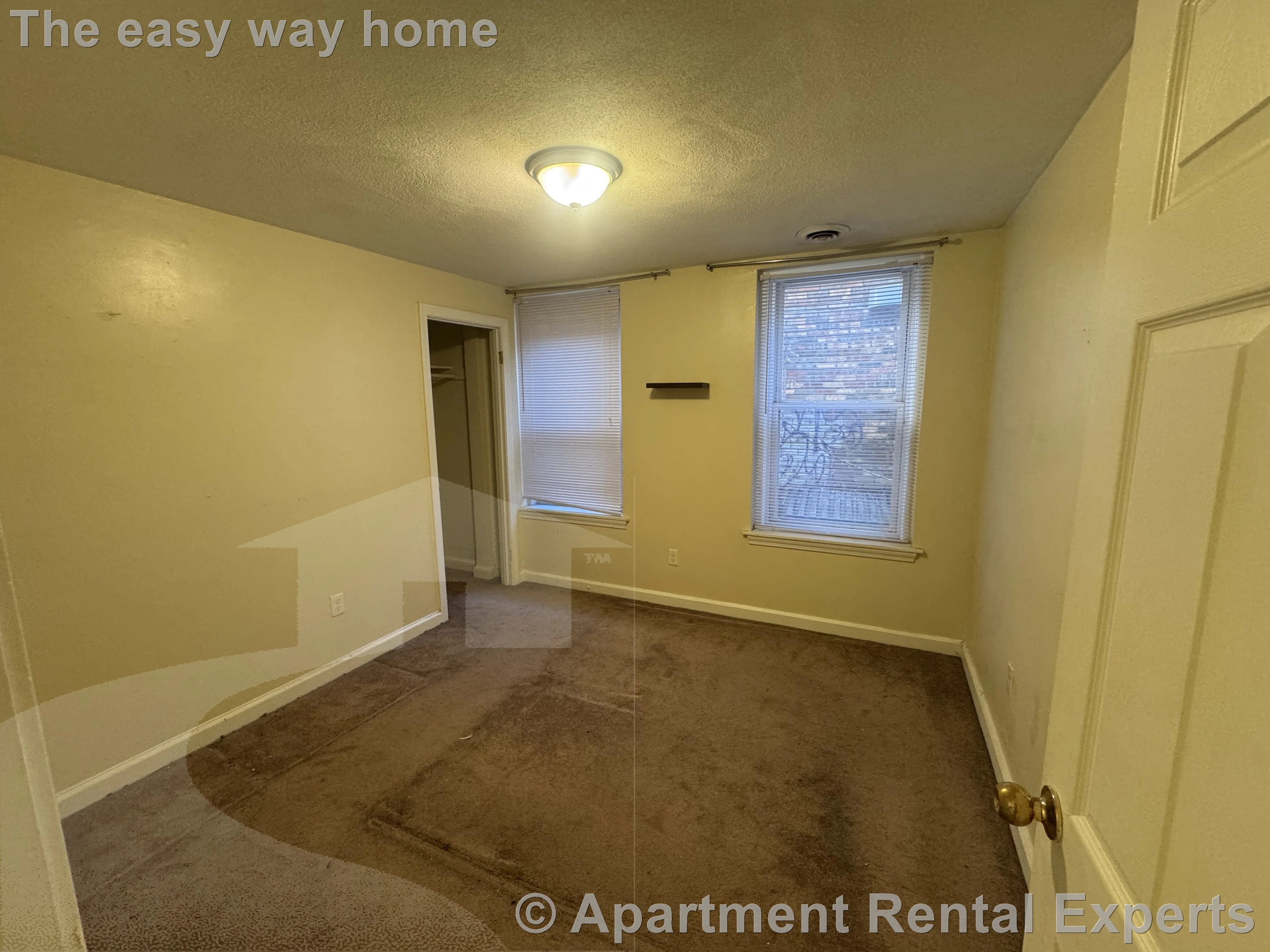 3 bed, 1 bath apartment for rent at 4 Douglass St Unit 1, Central Square — photo 8 of 15