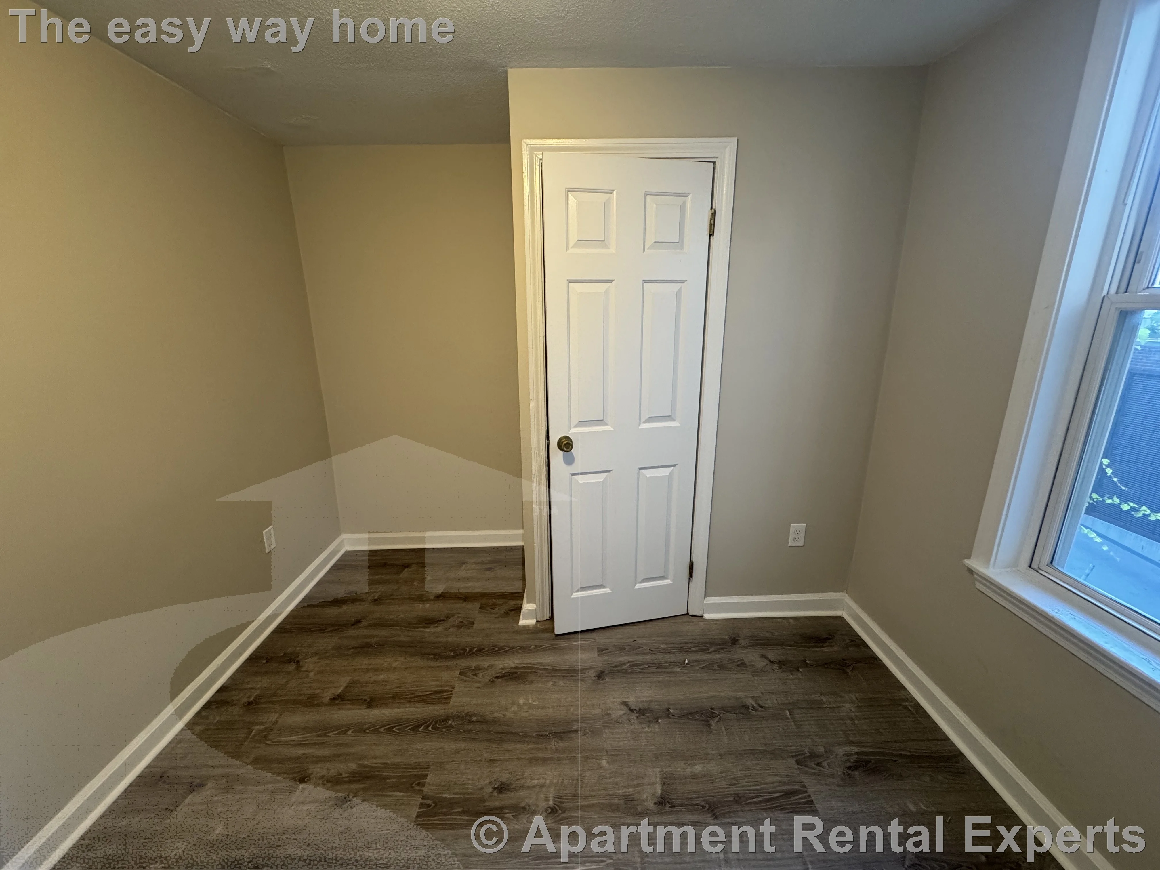 3 bed, 1 bath apartment for rent at 4 Douglass St Unit 2, Central Square — photo 17 of 20