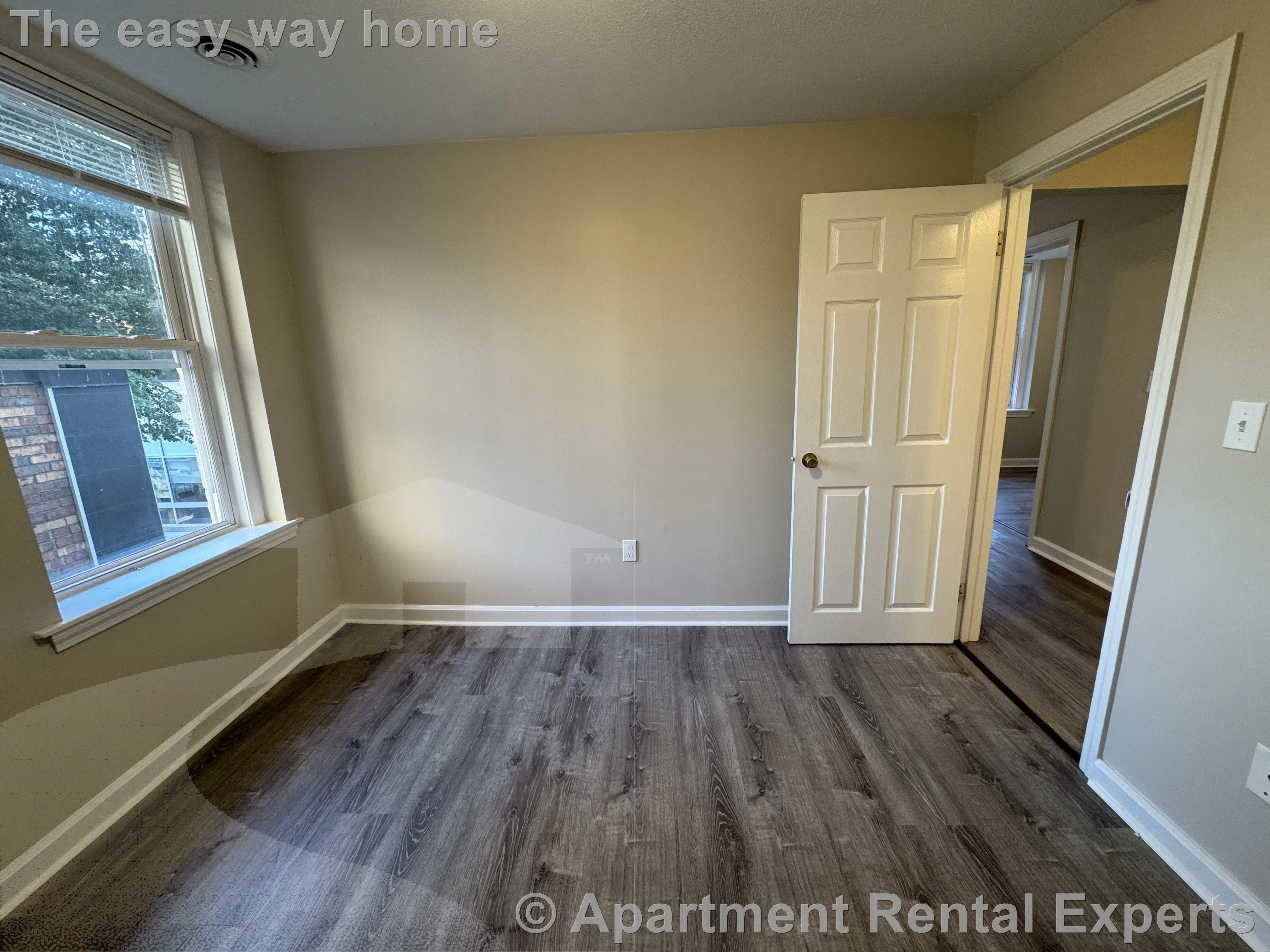 3 bed, 1 bath apartment for rent at 4 Douglass St Unit 2, Central Square — photo 9 of 20