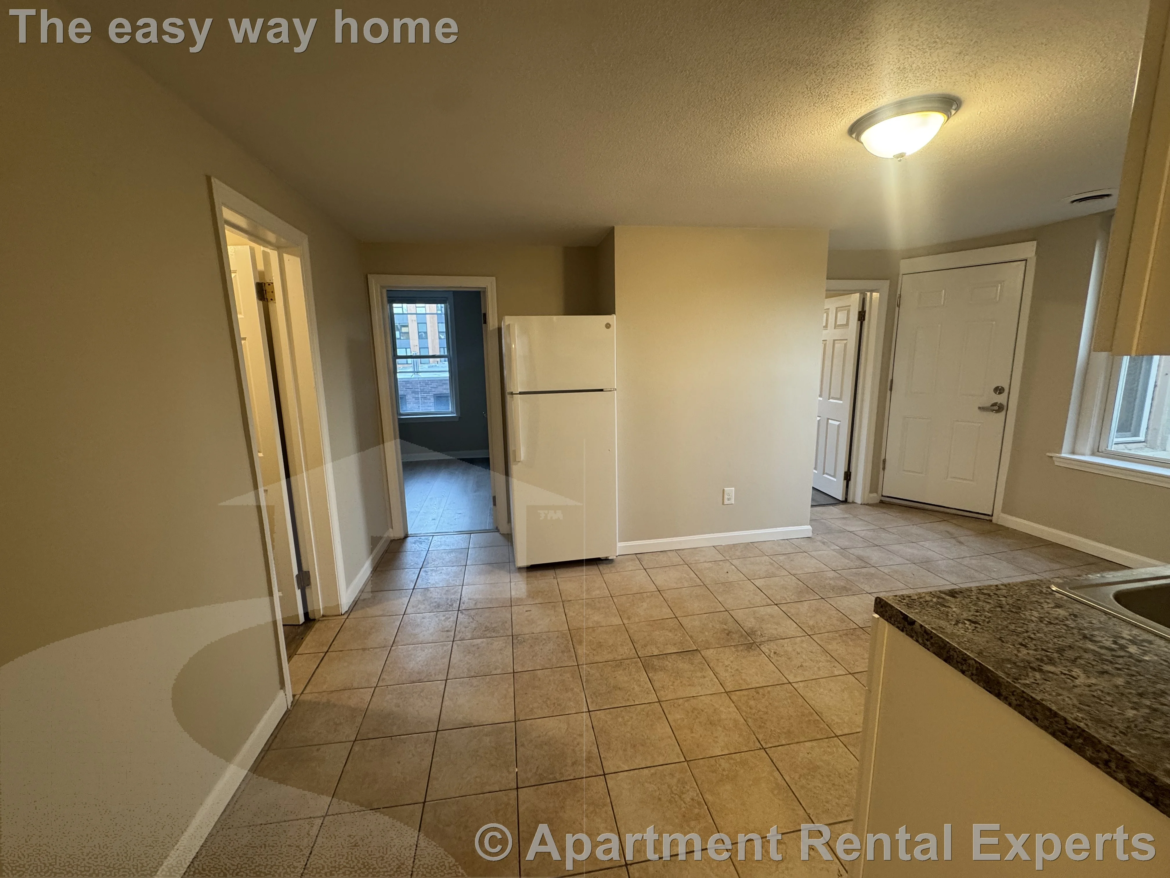 3 bed, 1 bath apartment for rent at 4 Douglass St Unit 2, Central Square — photo 12 of 20