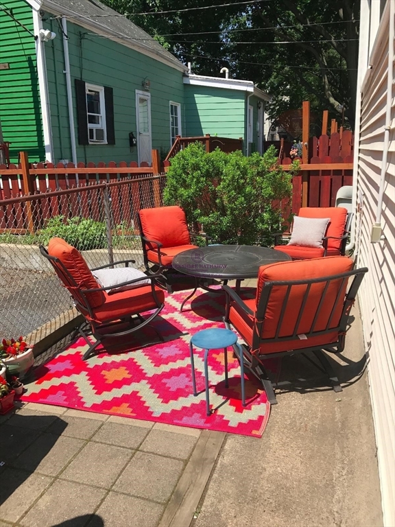 2 bed, 1 bath apartment for rent at 4 Eaton Unit 1, Cambridge — photo 8 of 8