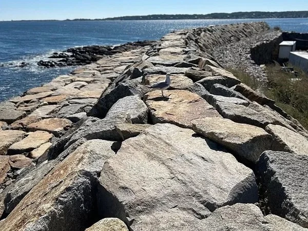 3 bed, 2 bath apartment for rent at 4 Edgemere Rd, Rockport — photo 18 of 20