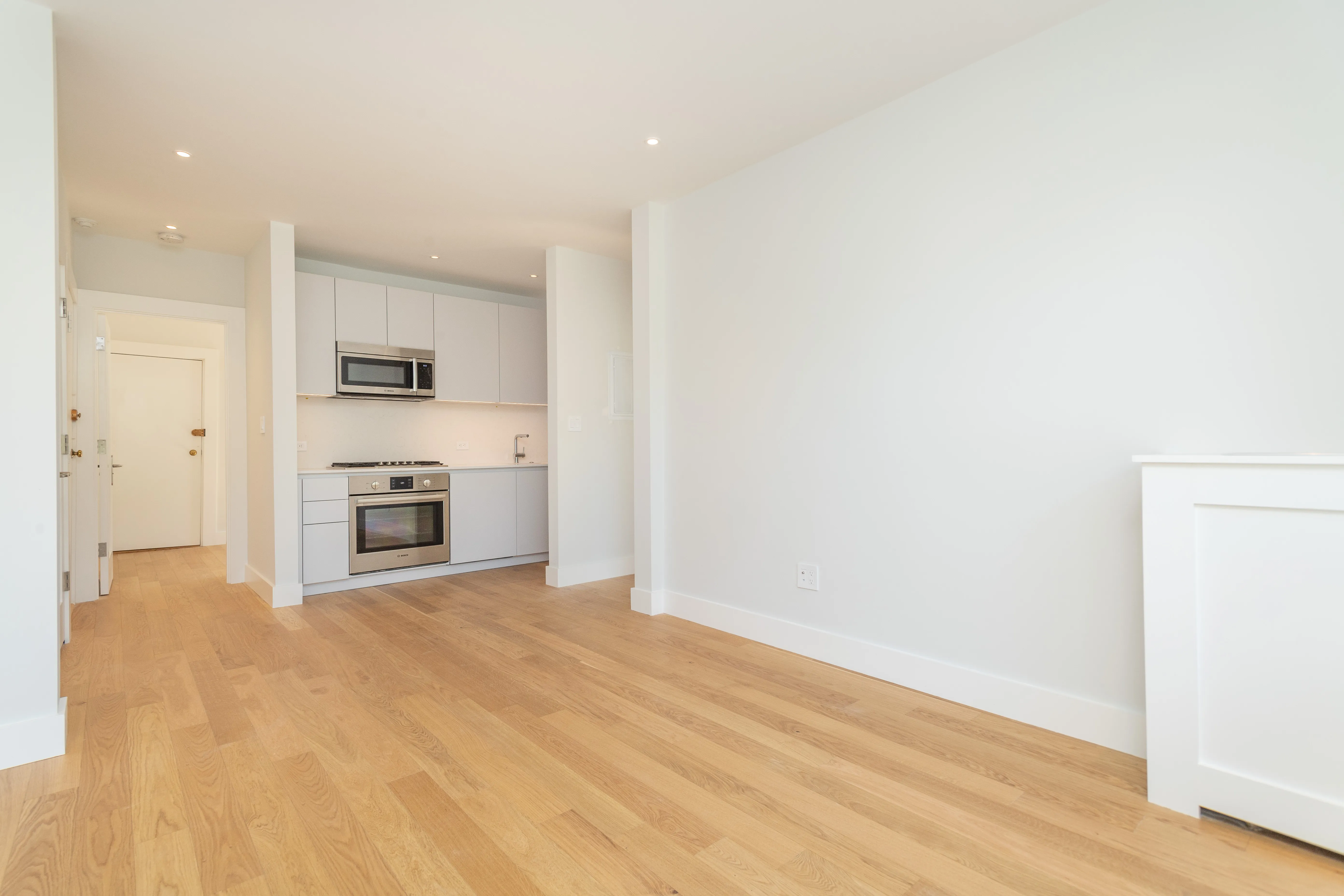 1 bed, 1 bath apartment for rent at 4 Elko St Unit 3, Brighton — photo 6 of 12