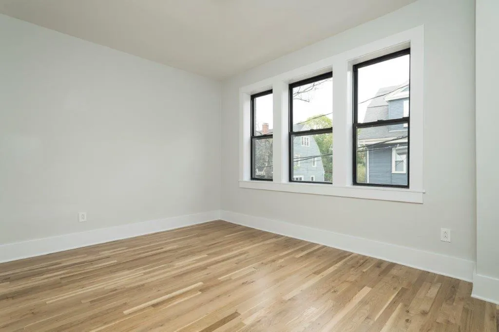 3 bed, 1 bath apartment for rent at 4 Elko St Unit 6, Brighton — photo 8 of 13